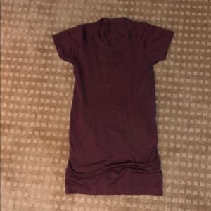 maroon lululemon workout top